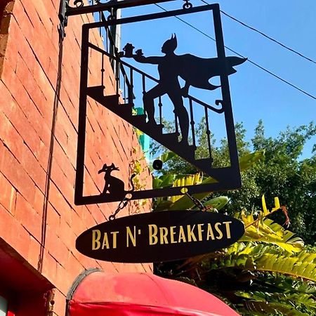 Pousada Bat N Breakfast No Beco Do Batman ساو باولو المظهر الخارجي الصورة